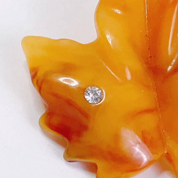 VTG Signed Avon Lucite Maple Leaf Brooch Amber Rhinestone Fall Autumn Jewelry - Picture 2 of 8